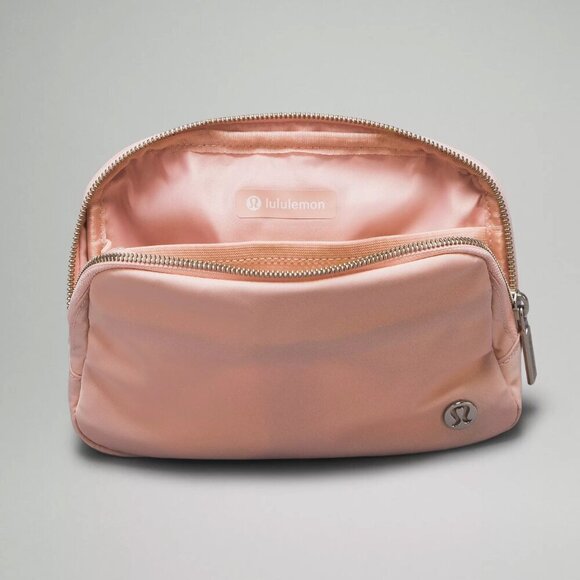 Everywhere Belt Bag 1L Wordmark Pink Mist/Silver/White Opal (NWT) - Picture 4 of 10